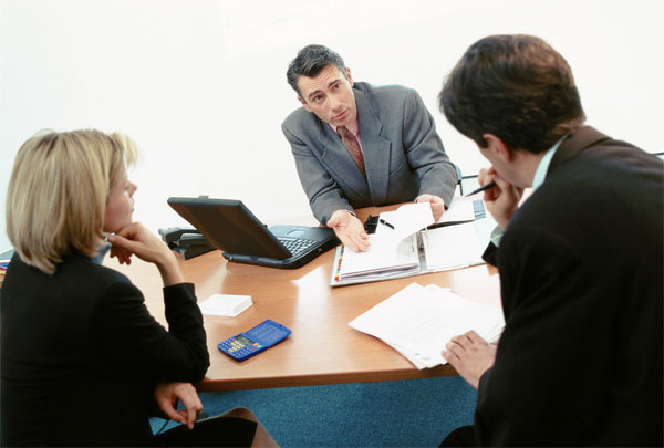 请职场菜鸟尽快摆脱“首份工作综合症” 请职场菜鸟尽快摆脱“首份工作综合症”