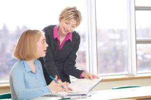 混职场，你还必须会来事儿？